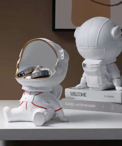 Stargazing Astronaut Statue For Storage